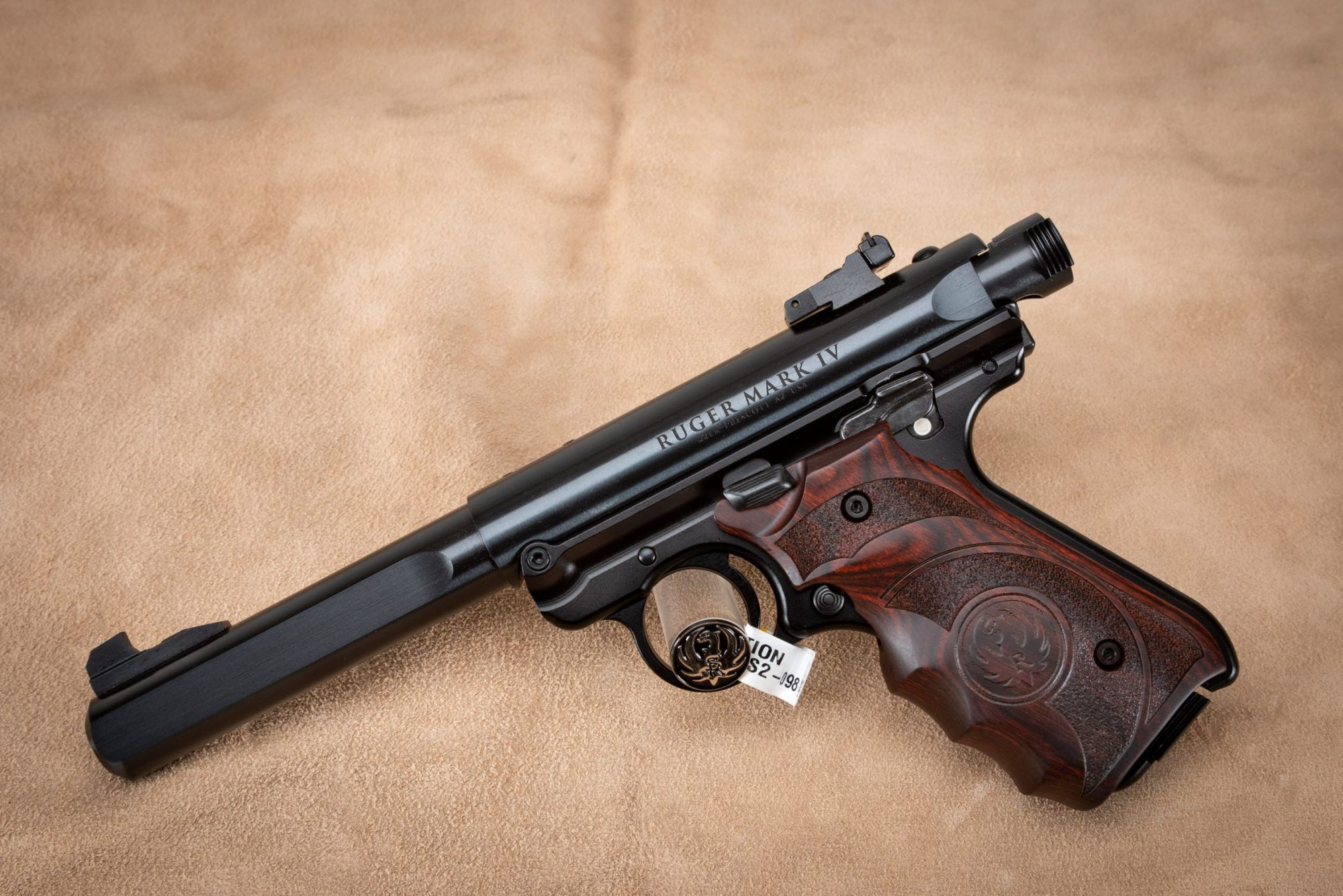 Photo of a Turnbull Ruger ROCS 5 Mark IV with factory blued barrel